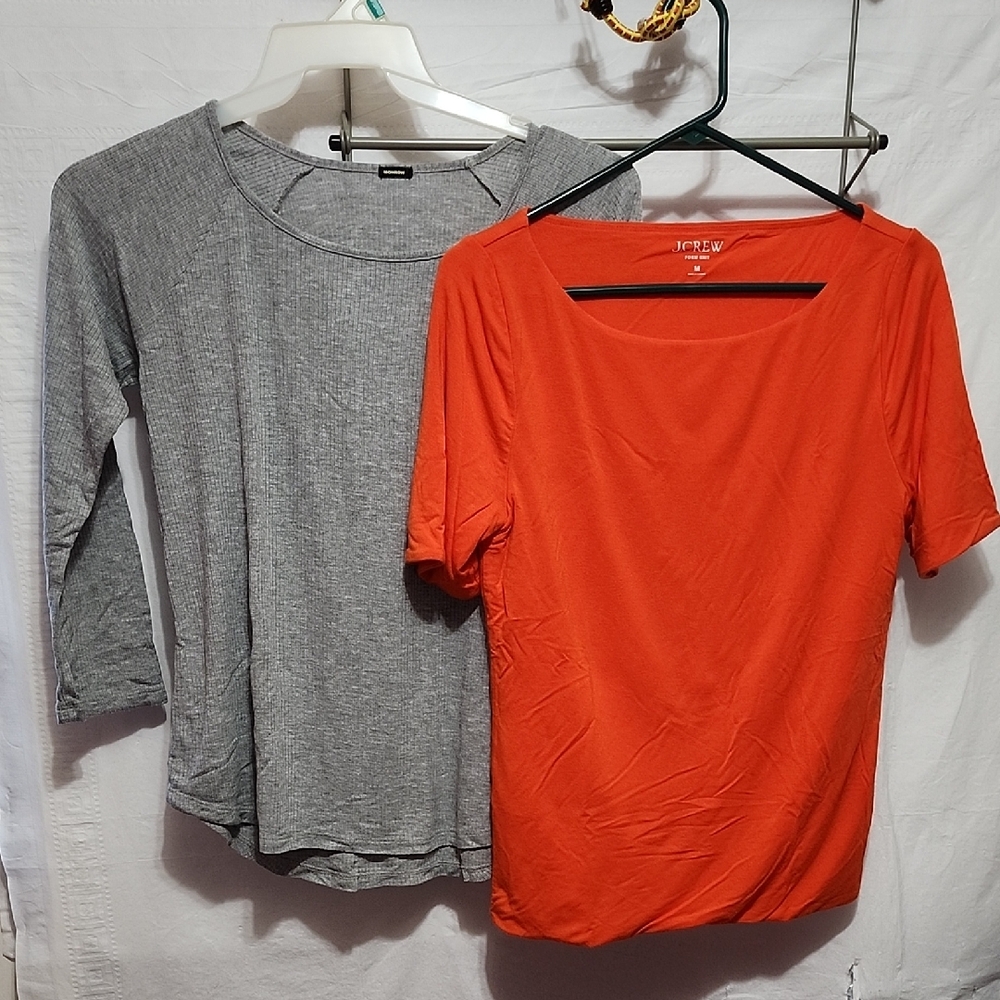 EUC SzM 2-pcs Women's JCrew & Monrow Tops